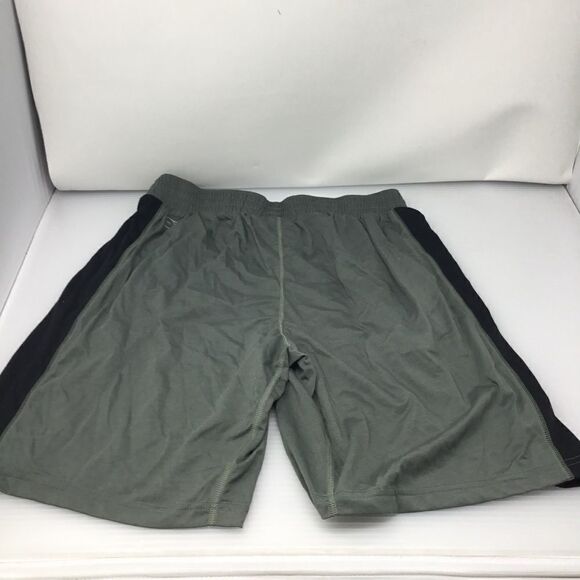 Puma Dry Cell Training Shorts (E3) - Picture 2 of 5